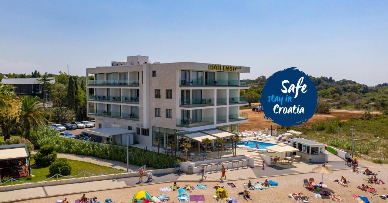 Kaneo Beach Hotel نوفاليا المظهر الخارجي الصورة